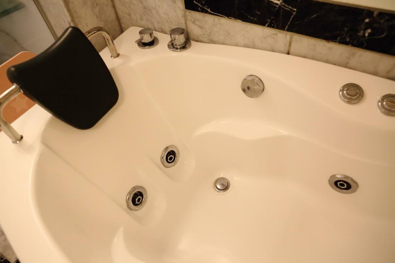 New Open!Good Location In Sappro! Max 9 Guest Hotel Sapporo Zewnętrze zdjęcie